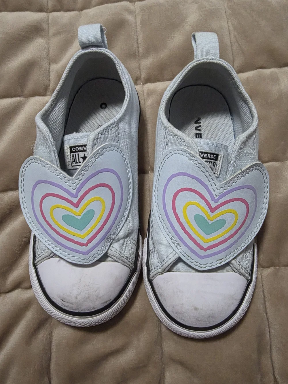 Converse Kids Heart Slip-On Sneakers